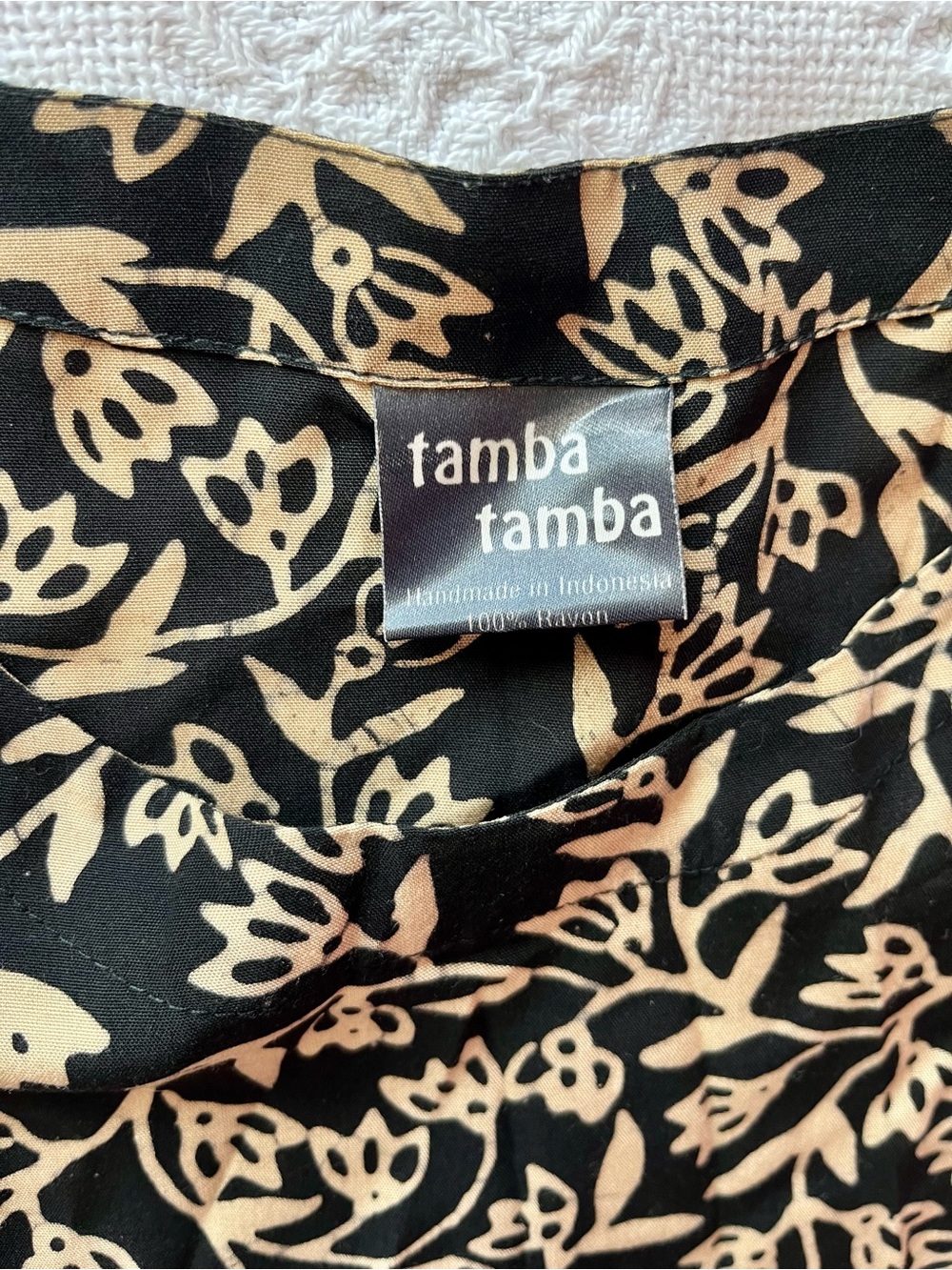Tamba Batik Black & Cream Floral Maxi Dress from Indonesia - Picture 5 of 9
